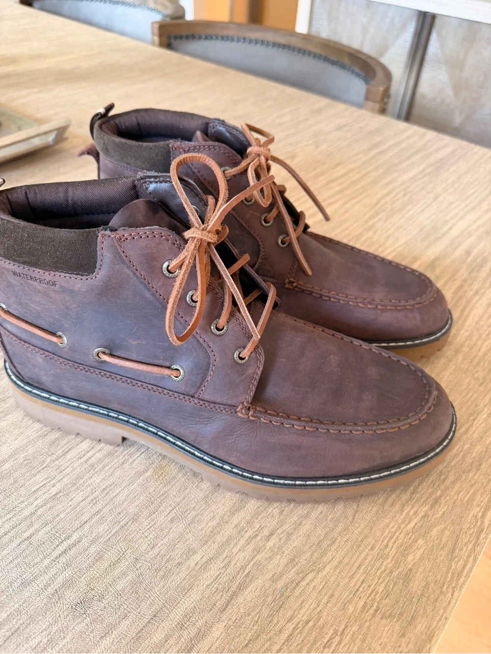Sperry men chukka
